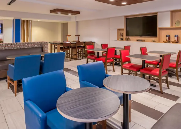 Express By Ihg Sierra Vista
